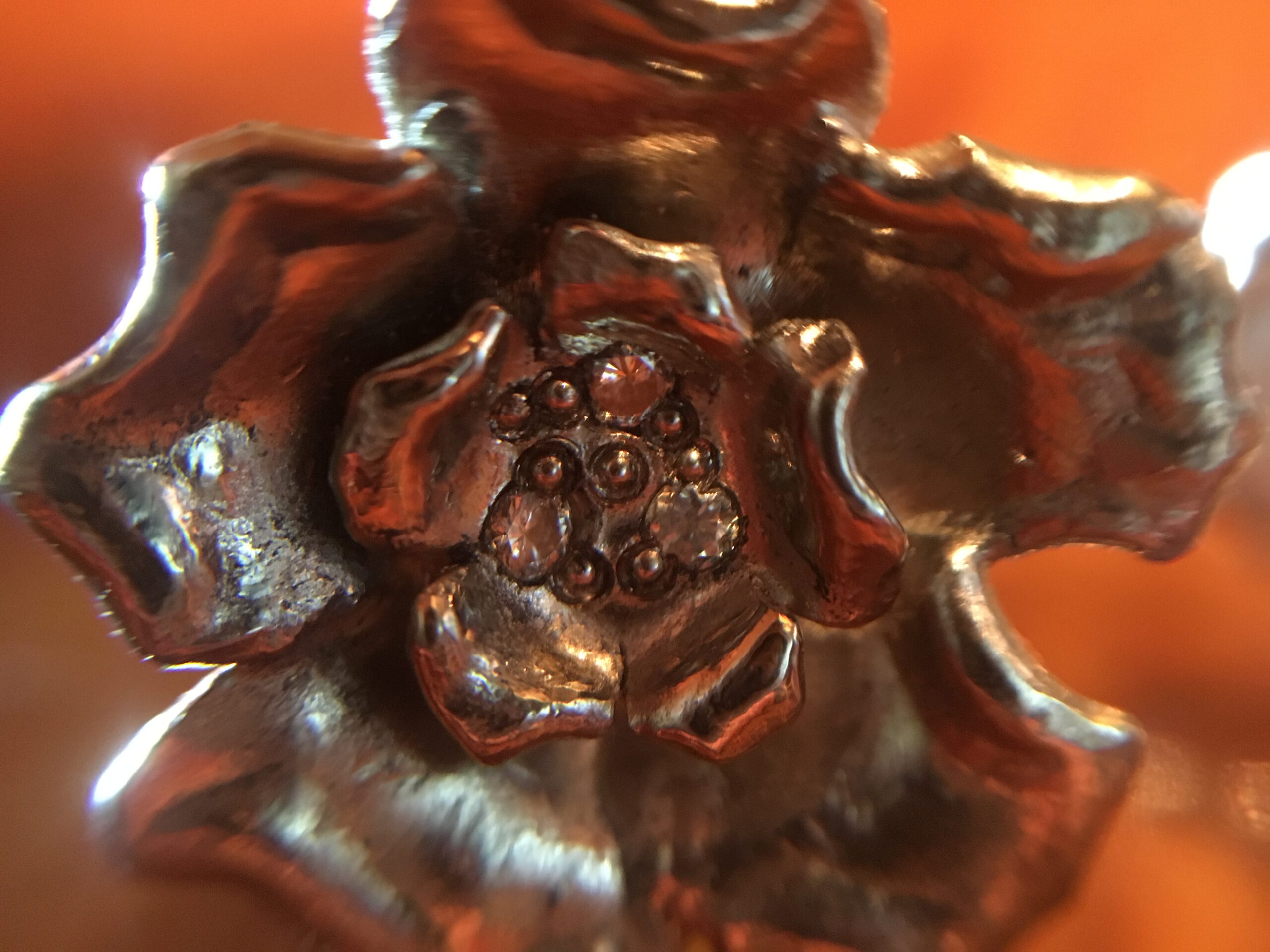 Ohrsschmuck in verschiedenen Varianten