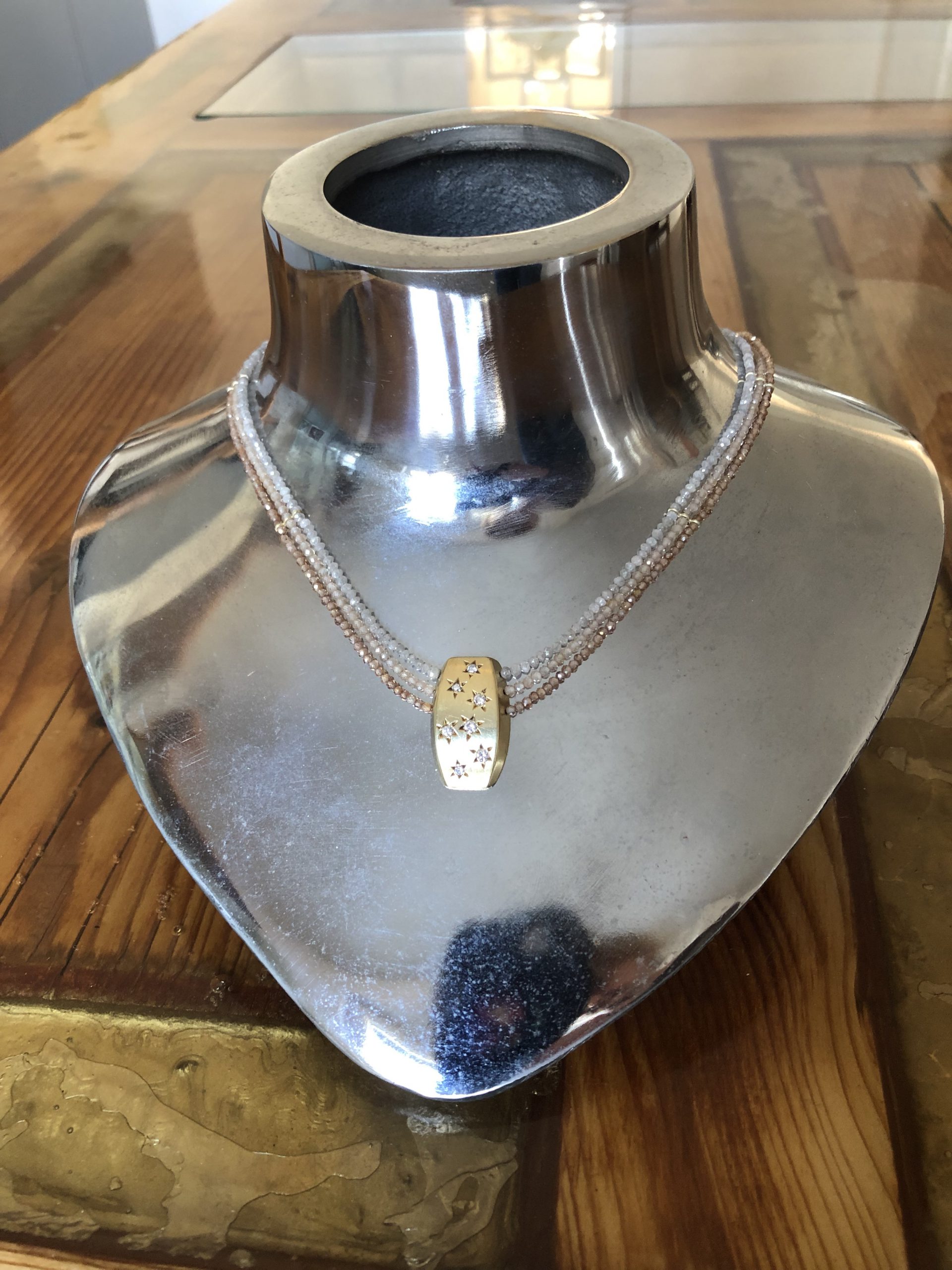 Collier aus einem Ring