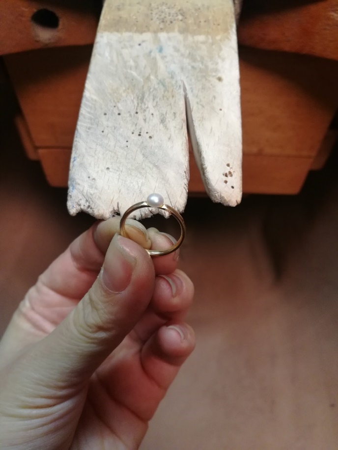 Perlenring – von Miriam