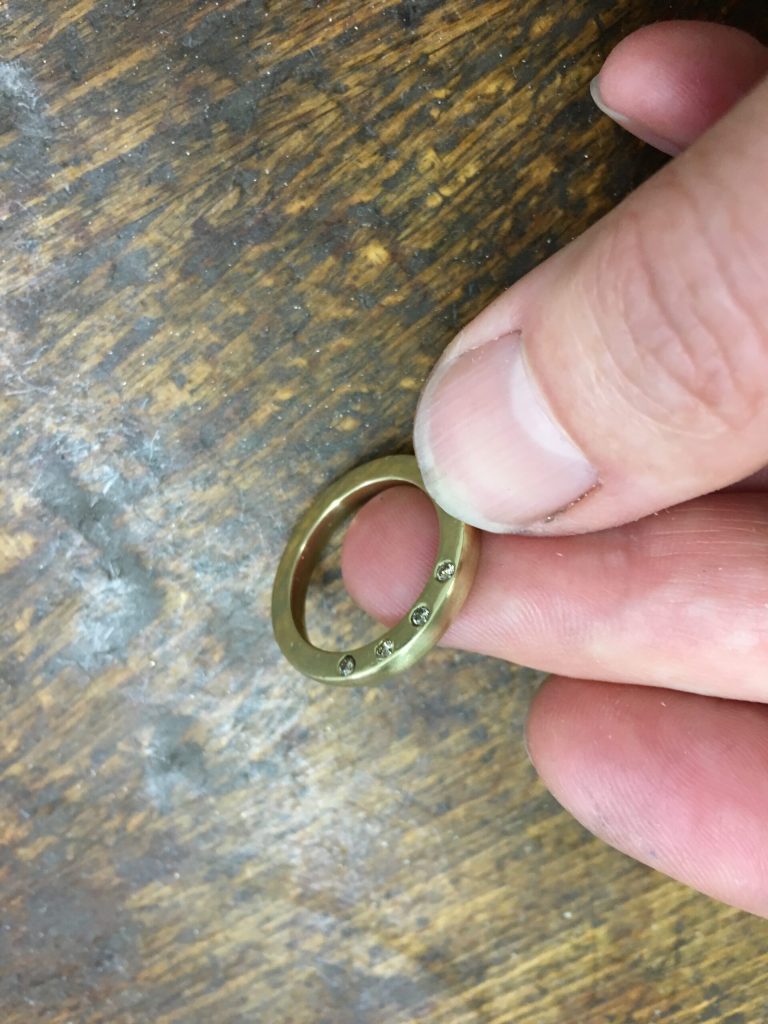 Der Witwenring - Es fehlt ein Teil