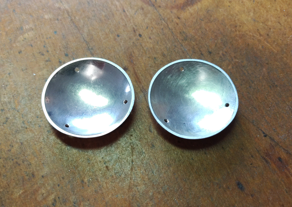 Die aufgeteilten Schalen