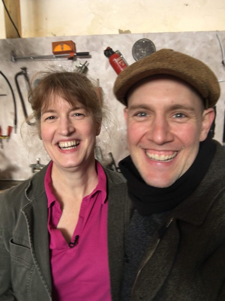 Oli P. und Britta beim Upcycling bei "Hallo Schatz"